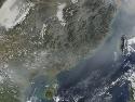 Smog obscures the south‐east coast of China,...